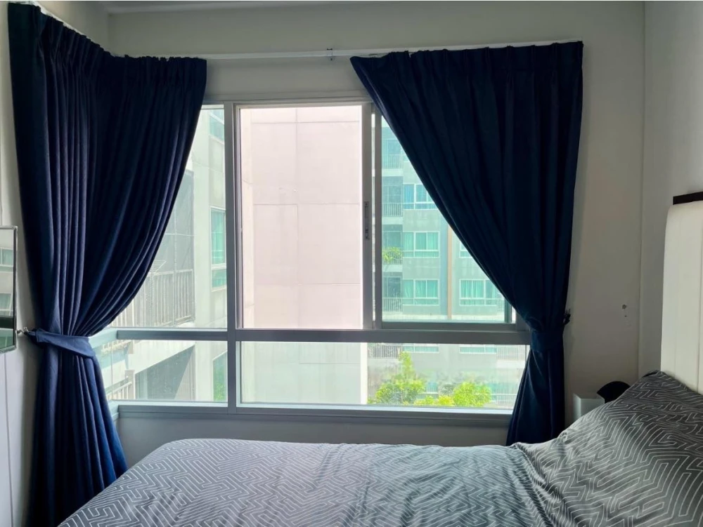 For sale: Hallmark Chaengwattana, 6th floor, Building B, corner room, quiet, not crowded, complete with electrical appliances. Don't miss it.