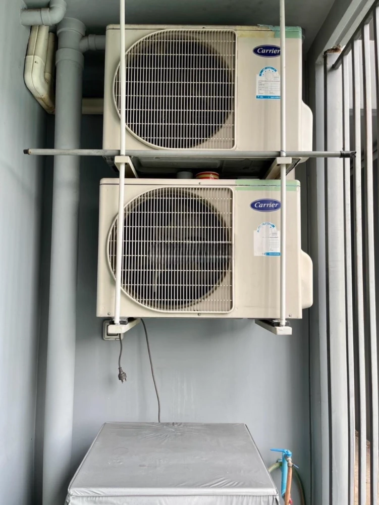 For sale: Hallmark Chaengwattana, 6th floor, Building B, corner room, quiet, not crowded, complete with electrical appliances. Don't miss it.
