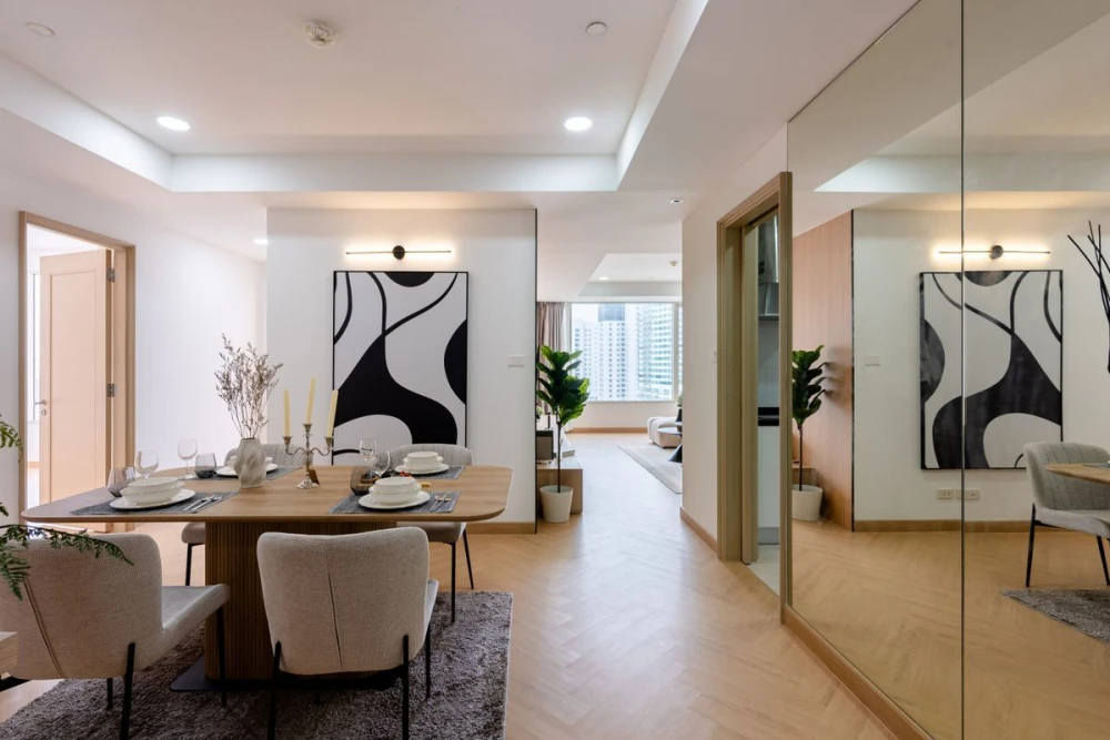 For sale: Hampton Thonglor 10, 20th floor, spacious room, comfortable living, fully furnished. If interested, hurry and buy now.