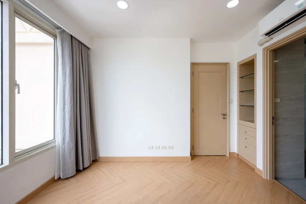 For sale: Hampton Thonglor 10, 20th floor, spacious room, comfortable living, fully furnished. If interested, hurry and buy now.