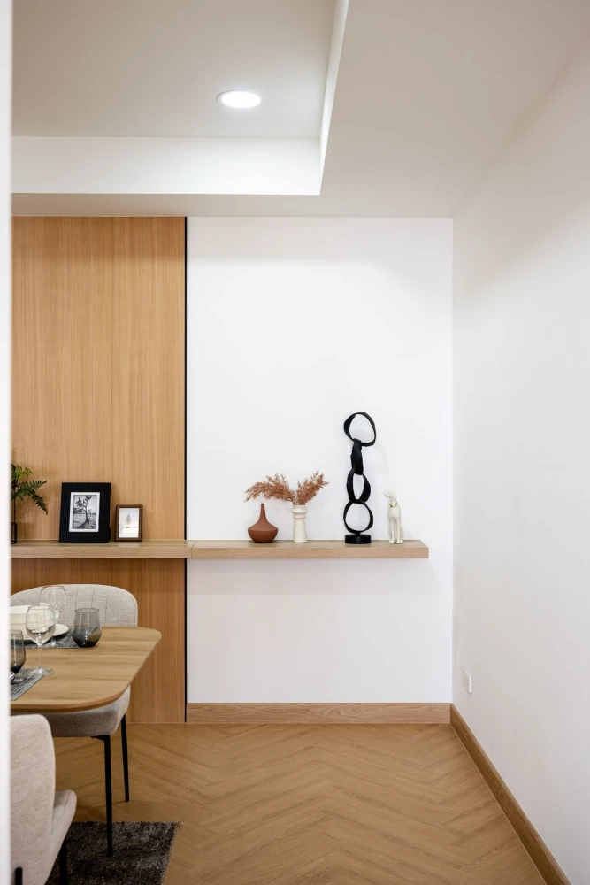 For sale: Hampton Thonglor 10, 20th floor, spacious room, comfortable living, fully furnished. If interested, hurry and buy now.