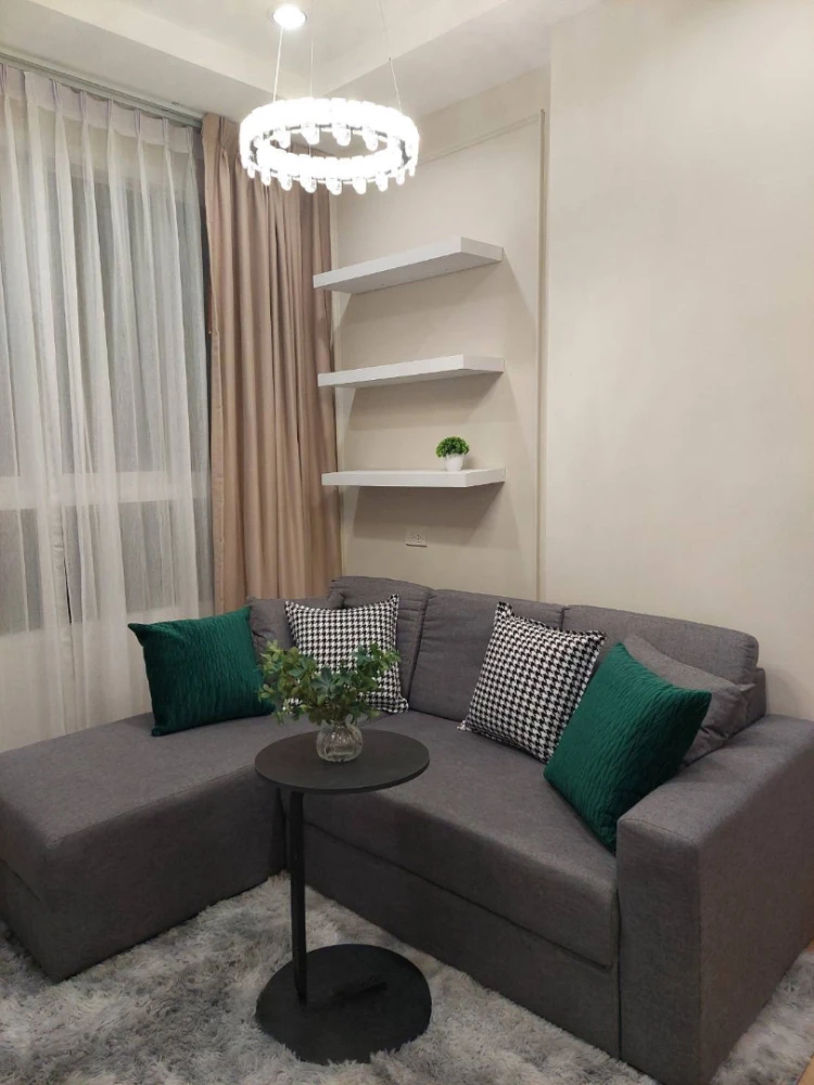 Selling Happy Condo Ladprao 101. Beautiful unit, fully furnished and decorated, ready to move in.