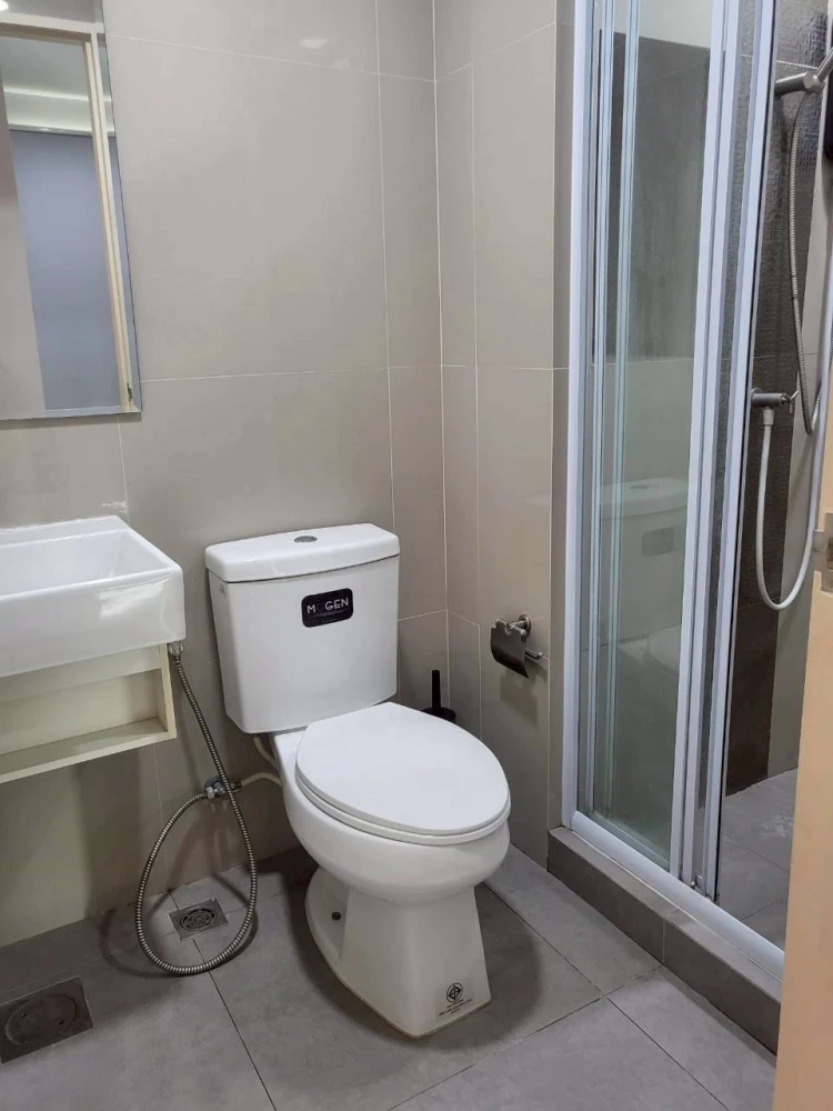 Selling Happy Condo Don Mueang The Terminal. If you're looking for a condo in the Don Mueang area, don't miss this one! Comes with lots of extras and