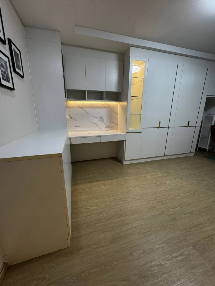 Happy Condo Ratchada 18 for sale. Located on the 3rd floor, Building B. Pet-friendly condo. Spacious area. Don't miss out!