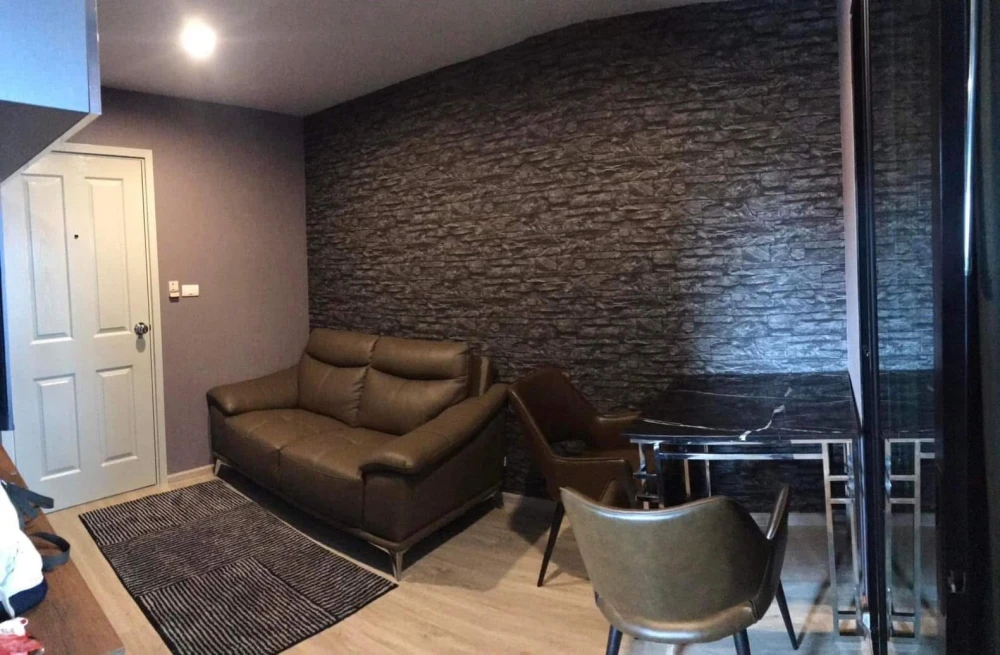 Hi Sukhumvit 93 for sale, furnished room, pool view, separated room, reserve now.