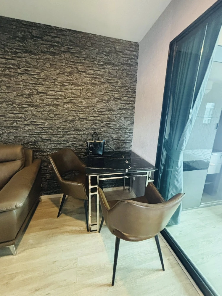 Hi Sukhumvit 93 for sale, furnished room, pool view, separated room, reserve now.