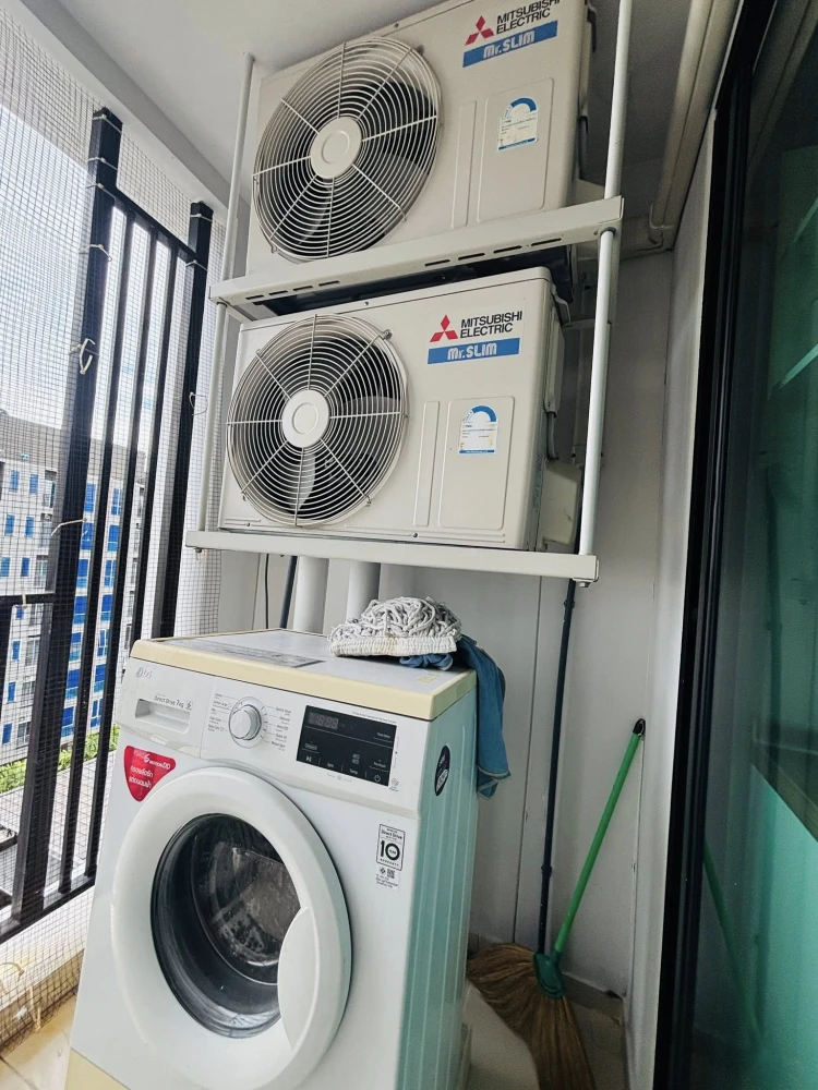 Hi Sukhumvit 93 for sale, furnished room, pool view, separated room, reserve now.