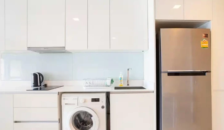 Selling Hyde Sukhumvit 11, 14th floor, fully furnished unit. Ready to move in. Book now!