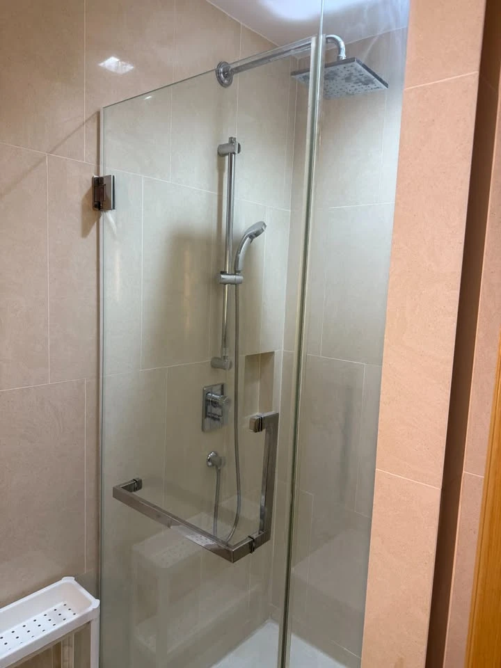 For sale: Hyde Sukhumvit 13, 1 bedroom, 1 bathroom, fully furnished + electrical appliances. If you don't reserve, you'll really miss out.