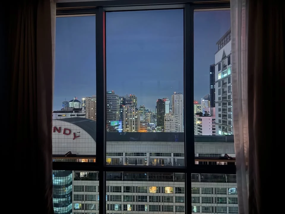 For sale: Hyde Sukhumvit 13, 1 bedroom, 1 bathroom, fully furnished + electrical appliances. If you don't reserve, you'll really miss out.