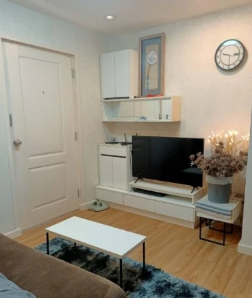 Selling I Condo Sukhumvit 105, 8th floor, fully furnished, ready to move in. Interested? Book now! Don't miss out!