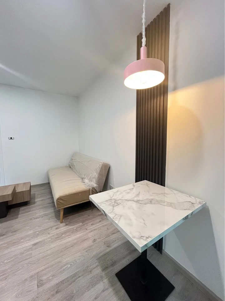 For sale: I Condo Sukhumvit 105, room size 31 sq m., 1st floor, Building A3, with trees behind the room, very shady, hurry and reserve now.