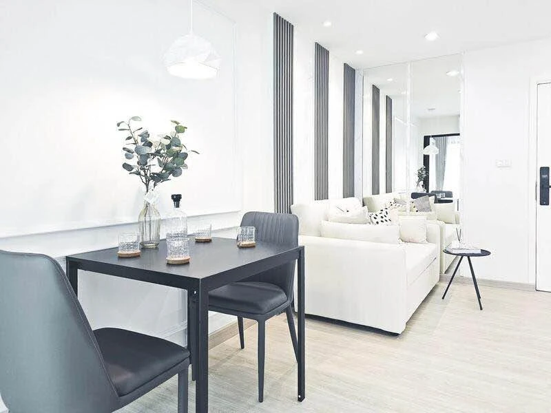 ขาย I CONDO Sukhumvit 105 ห้องตกแต่งสวย เฟอร์นิเจอร์ และ เครื่องใช้ไฟฟ้าครบ ห้ามพลาด