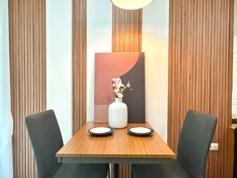 Selling I Condo Sukhumvit 105. Beautiful unit, fully furnished. Book now!