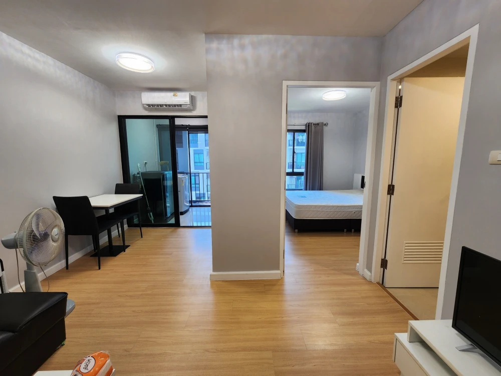 For sale: I Condo Sukhumvit 105, fully furnished + appliances, includes a sofa bed. Reserve now!