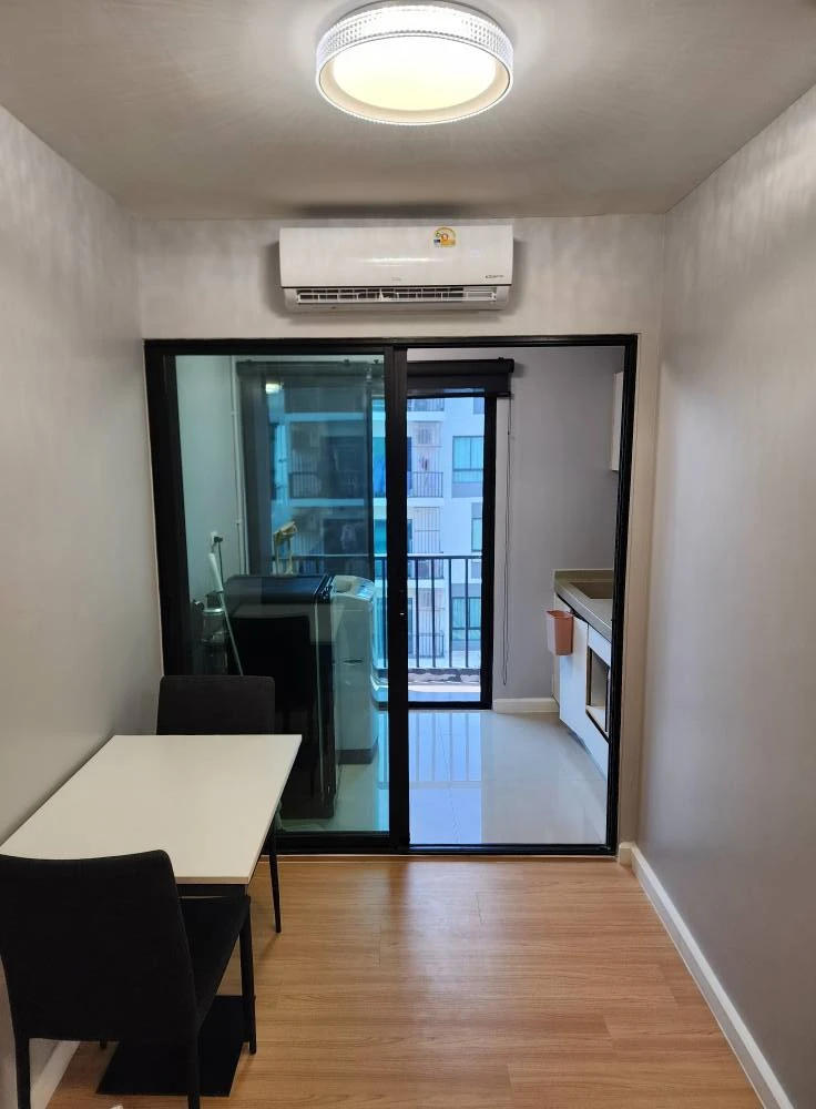 For sale: I Condo Sukhumvit 105, fully furnished + appliances, includes a sofa bed. Reserve now!