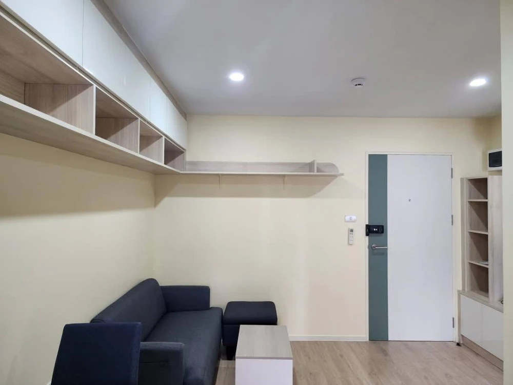 For sale: iCondo Green Space Sukhumvit 77 Phase 1, 4th floor, fully furnished, nice to live in. If interested, hurry and reserve now.
