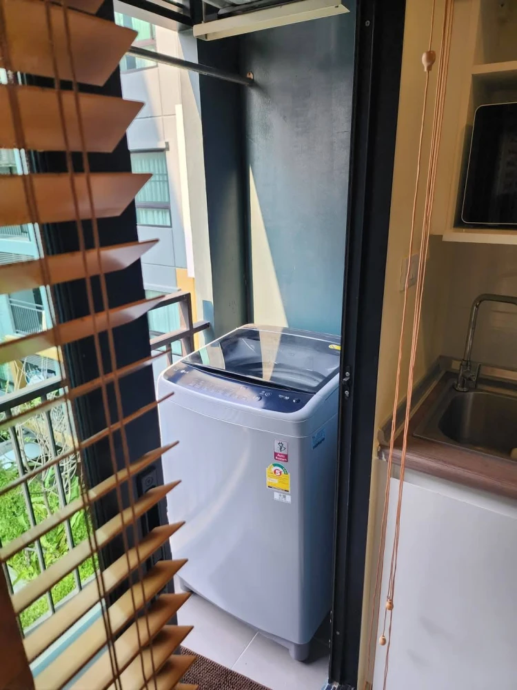 For sale: iCondo Green Space Sukhumvit 77 Phase 1, 4th floor, fully furnished, nice to live in. If interested, hurry and reserve now.