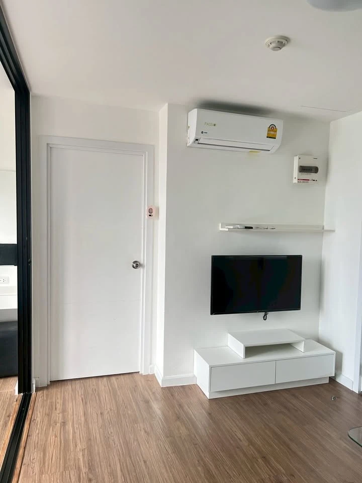 For sale: Icondo Salaya 2, nice room, good location, fully furnished, just bring your bags and move in.