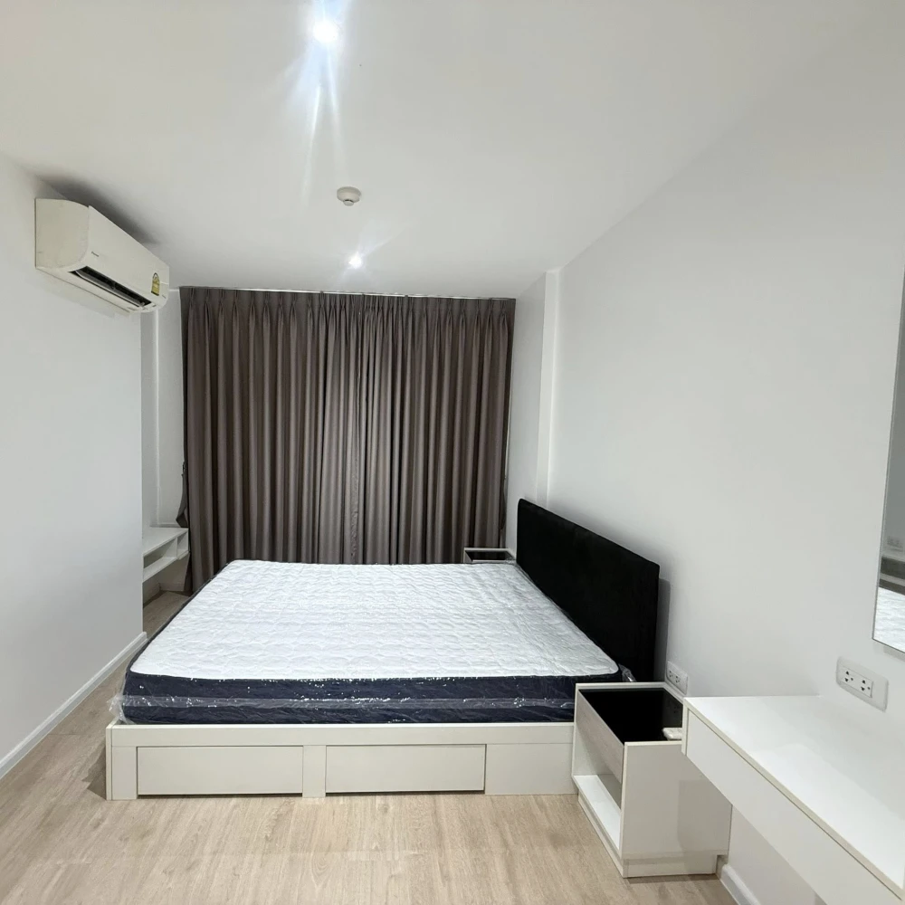 Selling iCondo Serithai Green Space, 1 bedroom, 1 bathroom. Great location, convenient transportation. Don't miss this great deal!