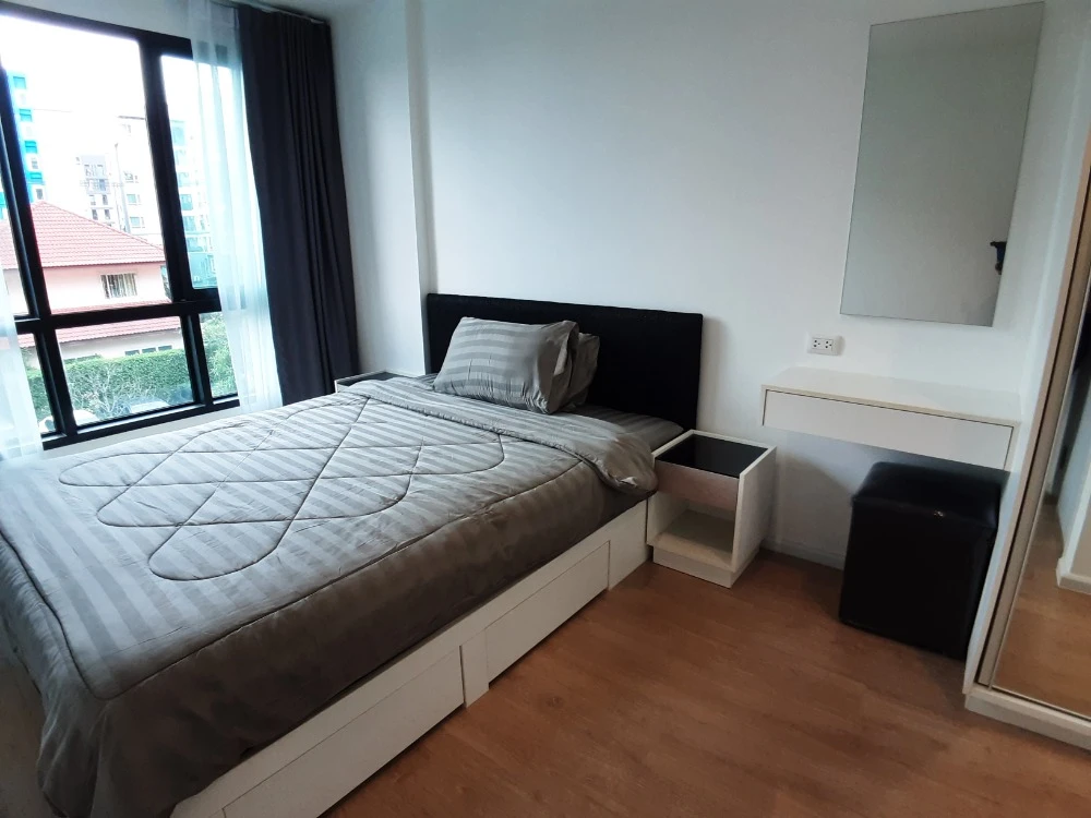 Selling ICondo Serithai Green Space, 3rd floor. A great project, fully furnished. Book now!