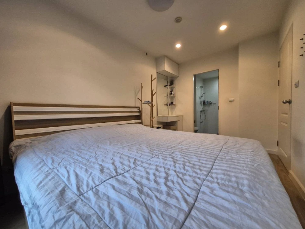 For sale: iCondo Sukhapiban 2, spacious rooms with plenty of usable space, comes with complete amenities. Reserve now!