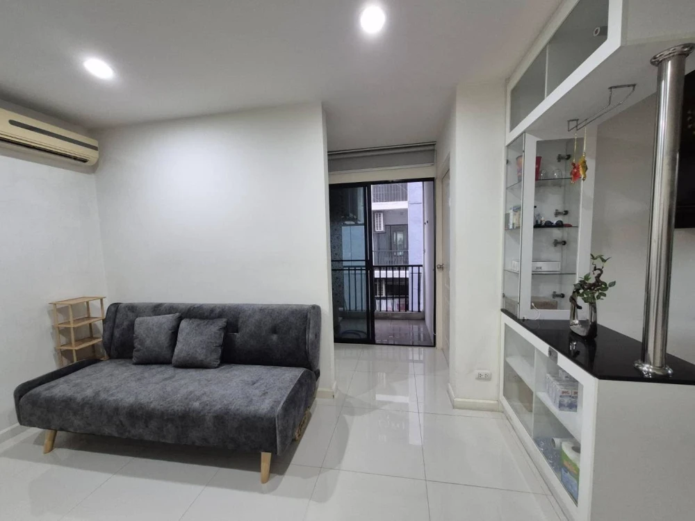 For sale: iCondo Sukhapiban 2, spacious rooms with plenty of usable space, comes with complete amenities. Reserve now!