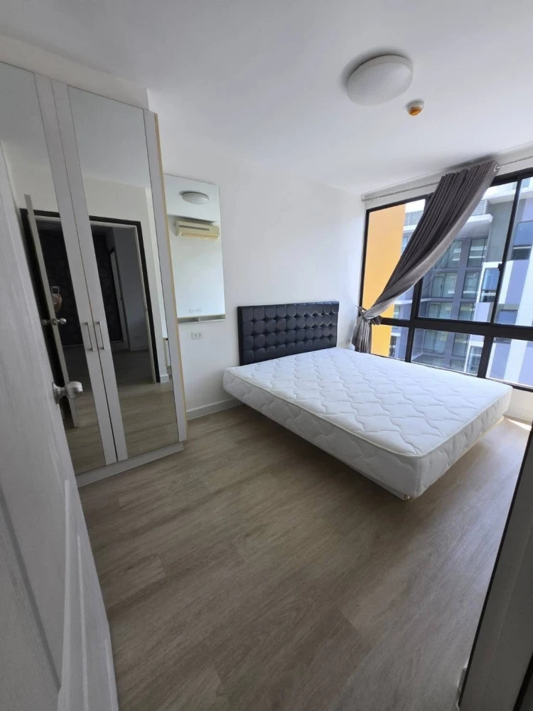 For sale: iCondo Sukhumvit 103, 2 bedrooms, 2 bathrooms, fully furnished, good location, book now.