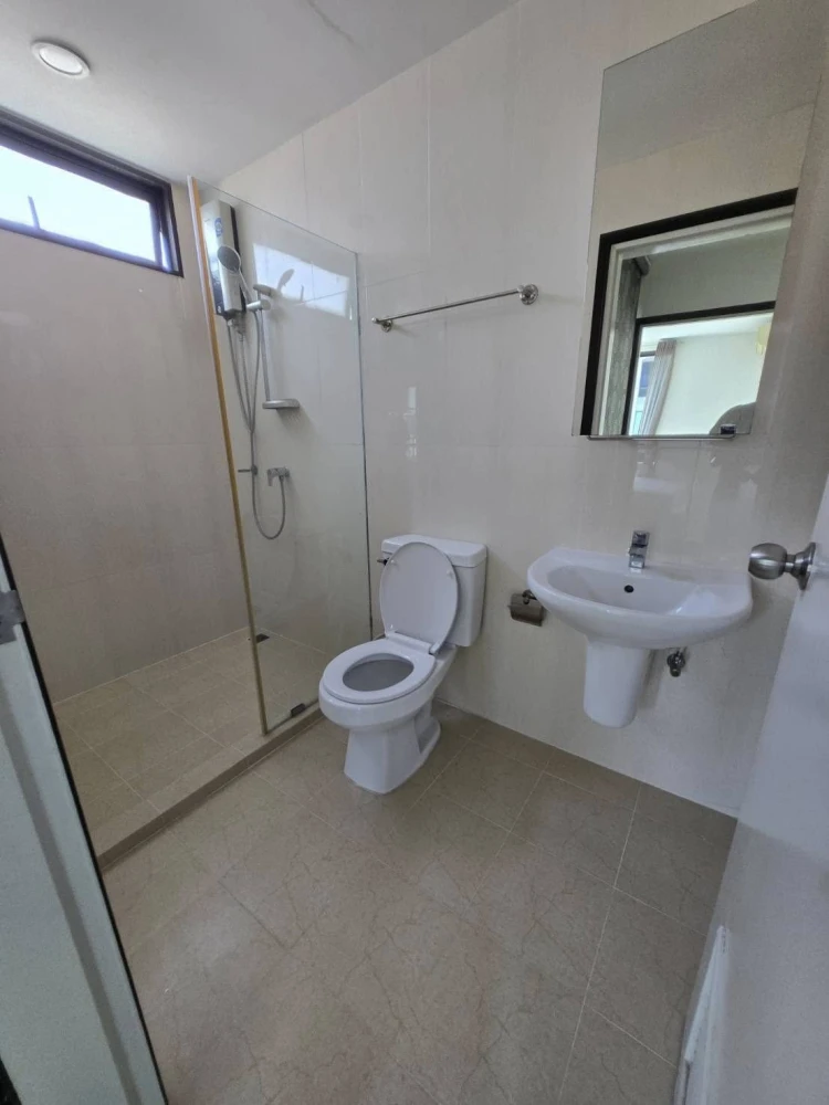 For sale: iCondo Sukhumvit 103, 2 bedrooms, 2 bathrooms, fully furnished, good location, book now.