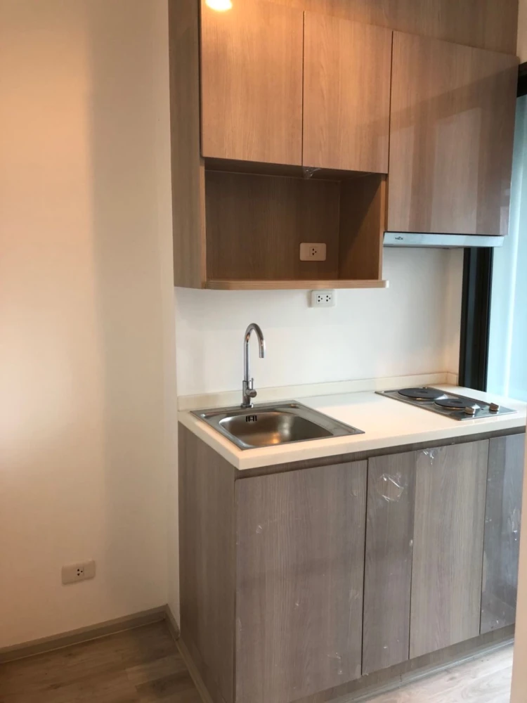 For sale: Ideo Mobi Charan-Interchange, nice view, fully furnished, nice to live in. Interested in owning one? Hurry and reserve now.