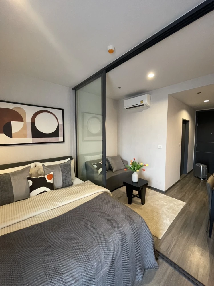 [FOR SALE] Ideo Mobi Rangnam | High-Floor 1-Bed on 28th Floor with Peaceful Park Views near BTS Victory Monument 🏢🌳✨