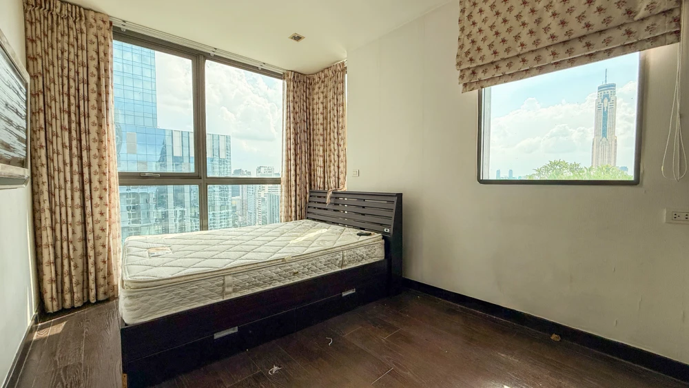 Selling IDEO Q Phayathai, 30th floor. High floor with great view. Interested in owning one? Book now!