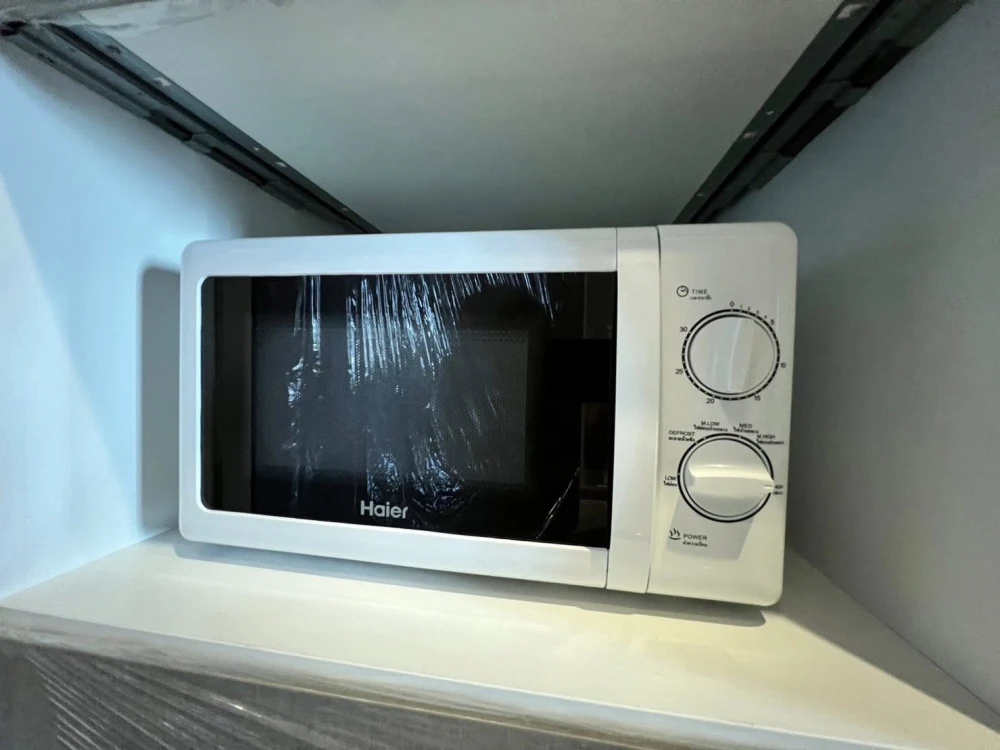 For sale: IDEO RAMA 9–ASOKE, beautiful room, stylishly decorated, comes with built-in wardrobe, reserve now.