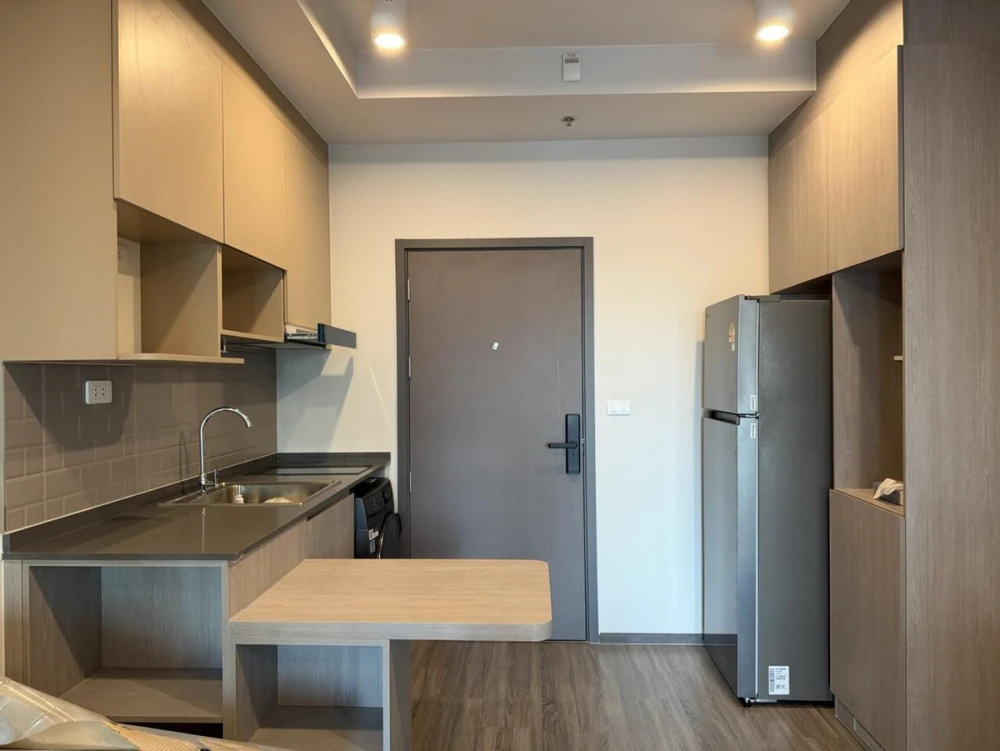 Selling Ideo Ramkhamhaeng - Lam Sali Station condo, 9th floor, fully furnished. Buy now!