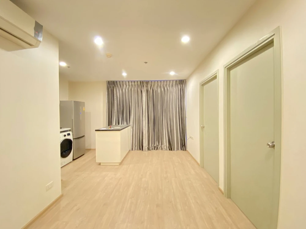 For sale: Ideo Sathorn-Tha Phra, corner room with privacy, lots of usable space, beautiful view, not blocked, don't miss out.