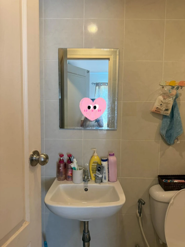 For sale: Incio Serithai, Building A, 3rd floor, good location, comfortable view, complete set of furniture and appliances. Interested, reserve now.