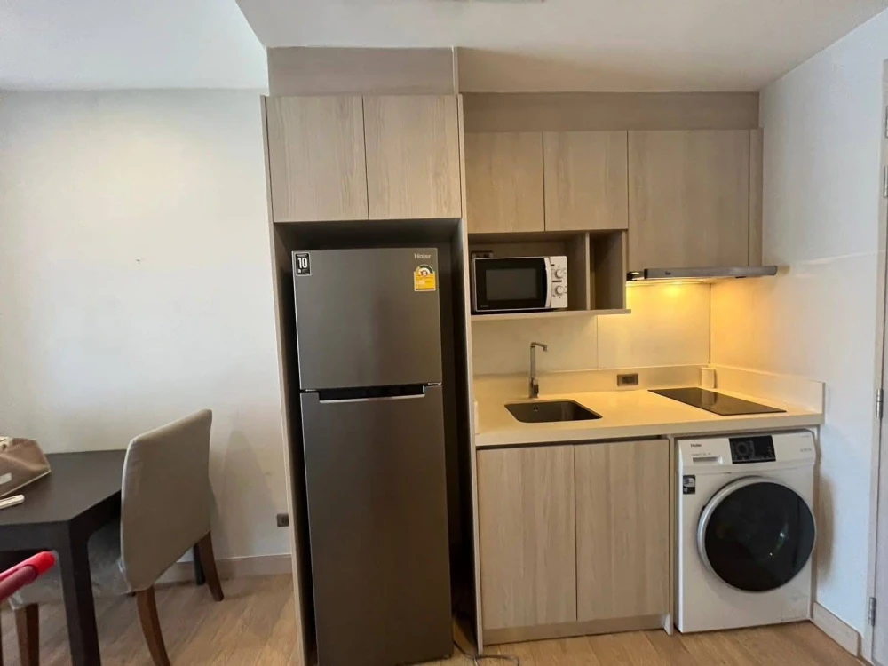 Infinity One for sale, spacious room with lots of usable space, good location, comes with complete furniture and appliances. Reserve now!