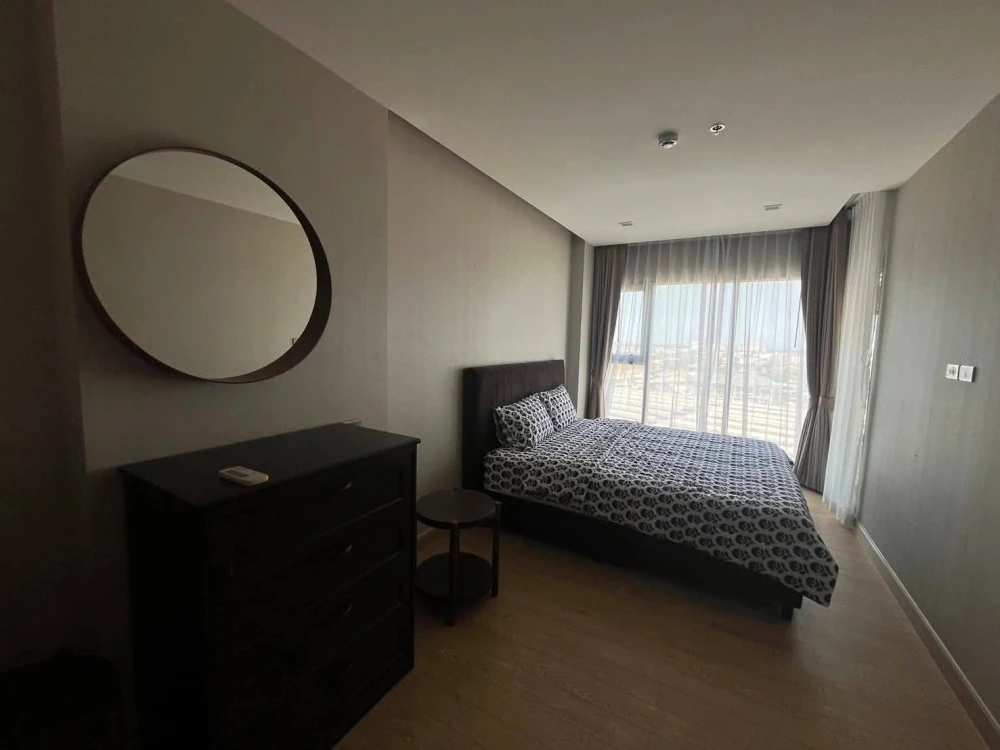 Infinity One for sale, spacious room with lots of usable space, good location, comes with complete furniture and appliances. Reserve now!