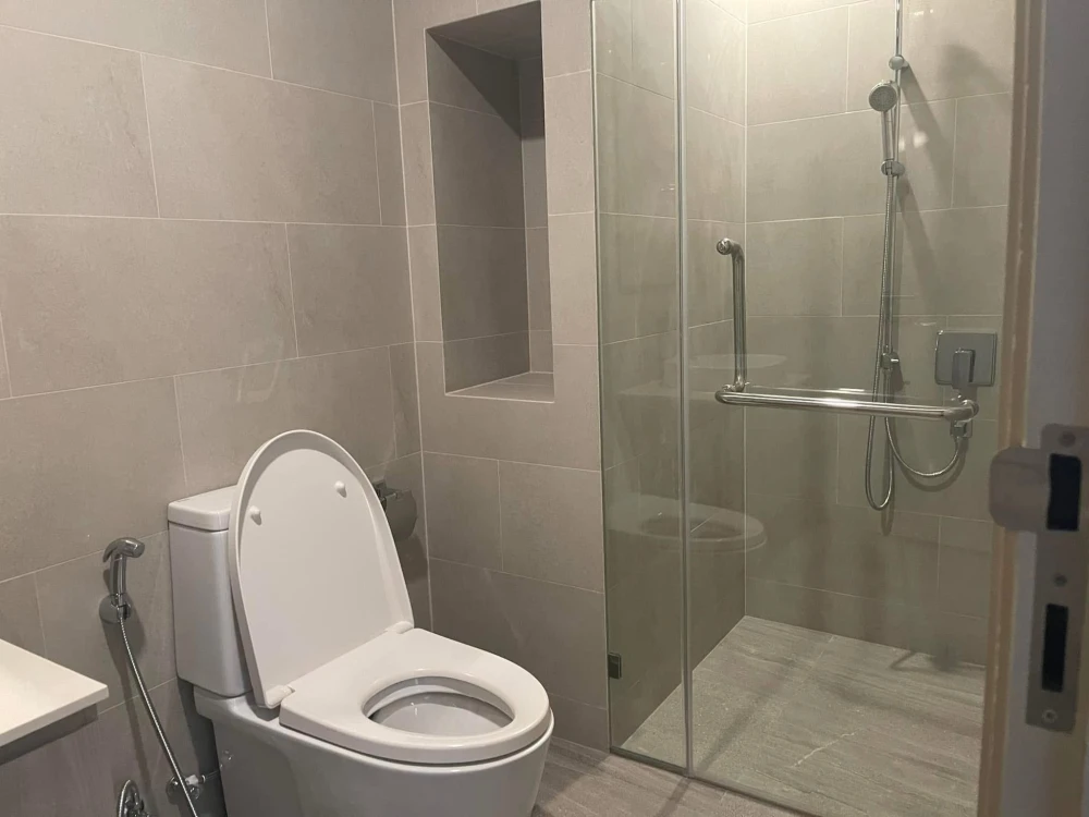 Infinity One for sale, spacious room with lots of usable space, comes with complete amenities, beautiful sea view, reserve now!