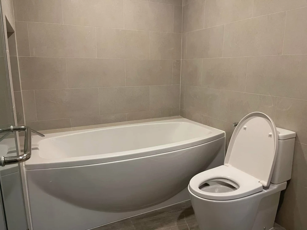 Infinity One for sale, spacious room with lots of usable space, comes with complete amenities, beautiful sea view, reserve now!
