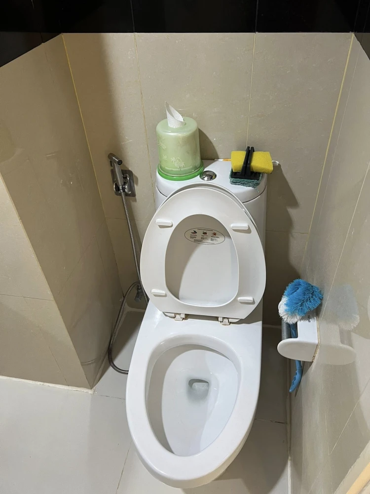 Selling Iris Avenue Onnuch – Wongwan, 5th floor unit. Great location, beautiful unblocked view. What are you waiting for?