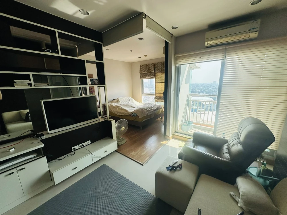 Selling Ivy River Ratburana, 18th floor. Nice, fully furnished unit. Book now! Limited time offer!