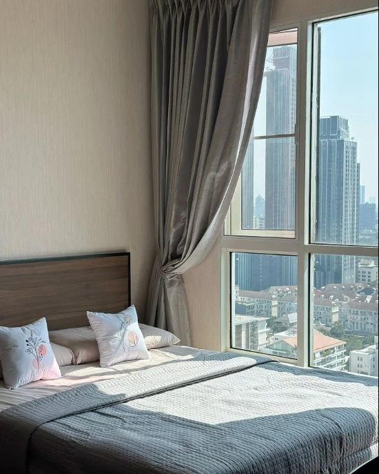IVY THONGLOR for sale, 24th floor, city view, fully furnished, ready to move in. Book now! (Limited time offer!)