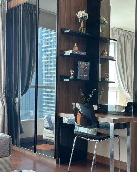 IVY THONGLOR for sale, 24th floor, city view, fully furnished, ready to move in. Book now! (Limited time offer!)
