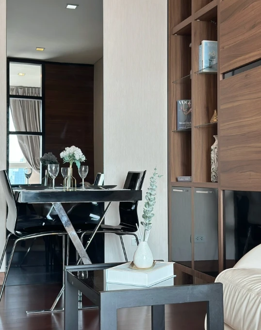 IVY THONGLOR for sale, 24th floor, city view, fully furnished, ready to move in. Book now! (Limited time offer!)