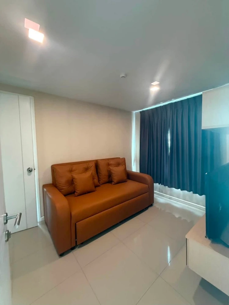 ขาย Jw condo @ ดอนเมือง ห้องรับลม ชมวิวสวนได้ จอดรถในอาคารจอดรถ สนใจจองเลย