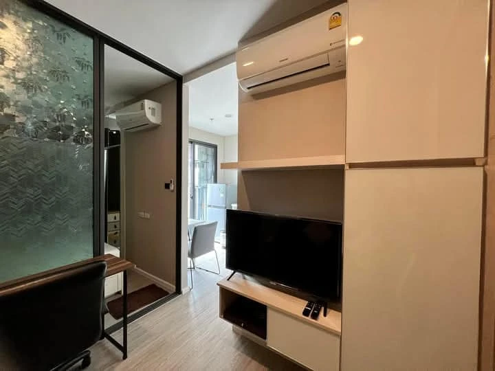 For sale: JW Station @ Ramintra, 6th floor, complete facilities, just bring your bags and move in.