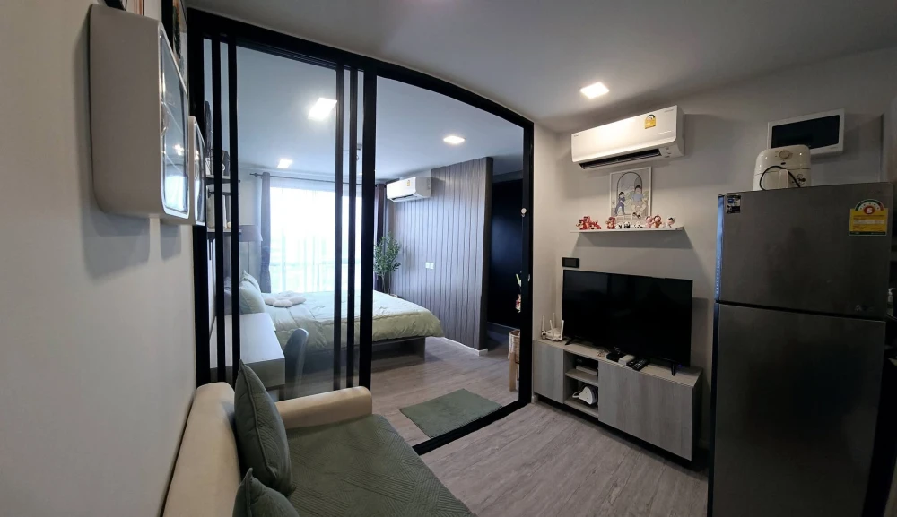 Selling Kave Ava, 8th floor unit, with high-quality built-in furniture. Excellent location, convenient transportation. Book now!