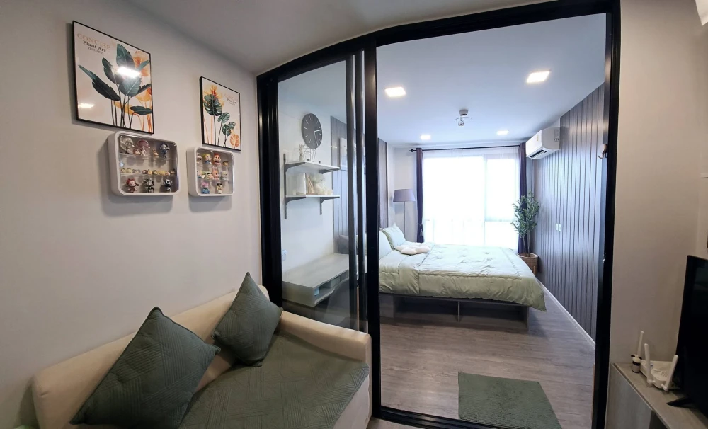 Selling Kave Ava, 8th floor unit, with high-quality built-in furniture. Excellent location, convenient transportation. Book now!