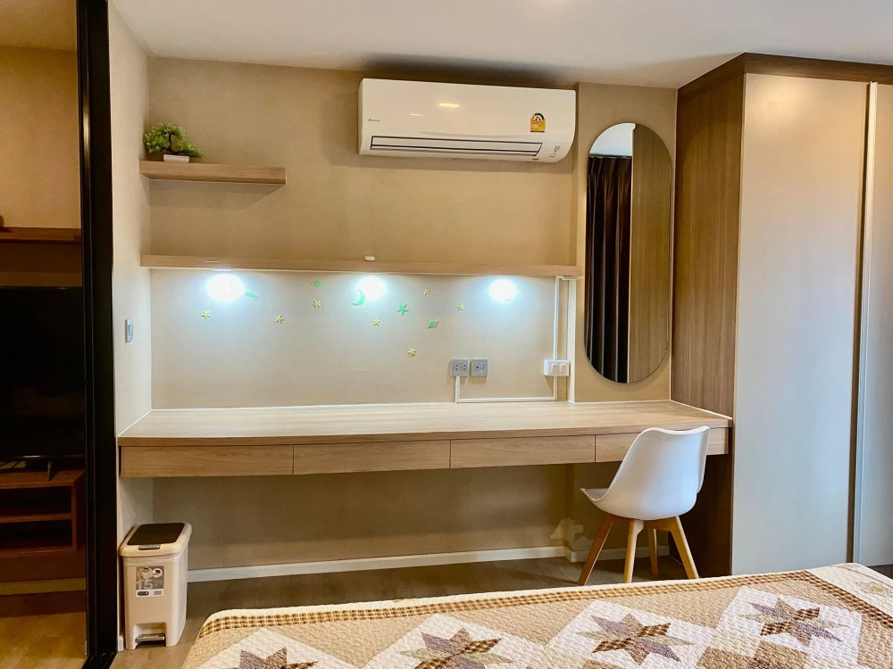 Selling Kave Town Shift, Building D, 5th floor. Fully furnished with built-in features, ready to move in.